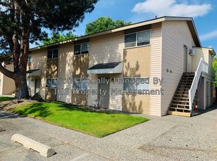 1913 Hoxie Ave, Richland, WA 99354