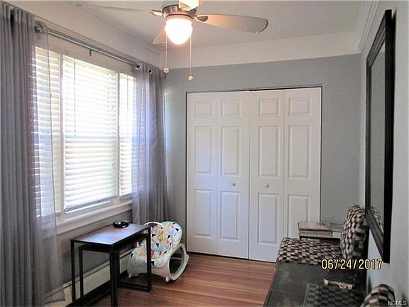 5th image of 64 Bushey Ave