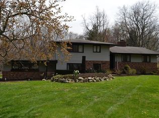 34970 Solon Rd, Solon, OH 44139