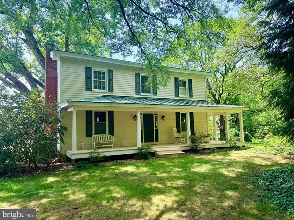 1311 Borden Rd, Bumpass, VA 23024