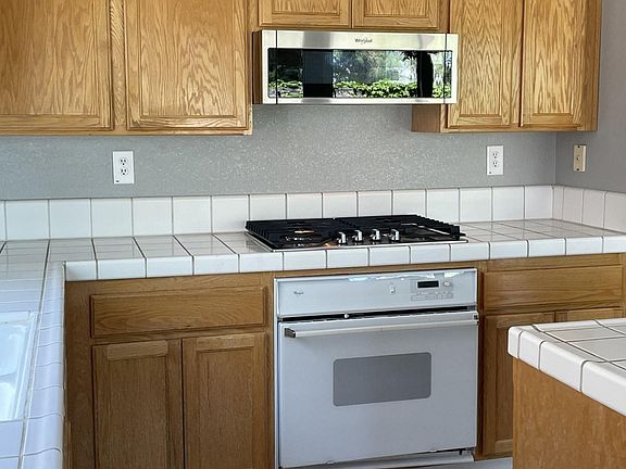 5th image of 329 Bald Eagle Dr
