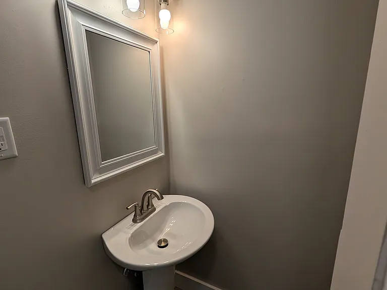 1120 W Monroe Ave #2 — Photo 18