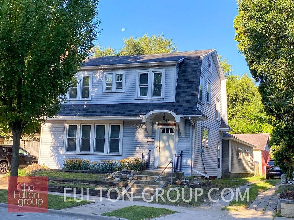 1st image of 49 Fuller Ave SE