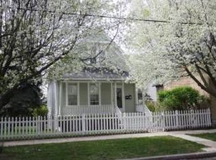 1042 Florence Ave, Evanston, IL 60202