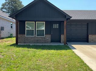 106 Chloe Dr, Mineola, TX 75773
