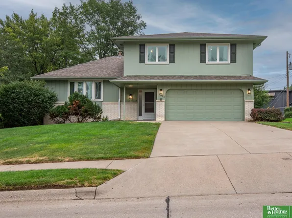 1602 Lawrence Ln, Bellevue, NE 68005