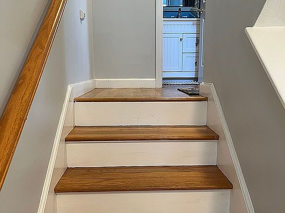 5th image of 881 Greenwich Ave #37