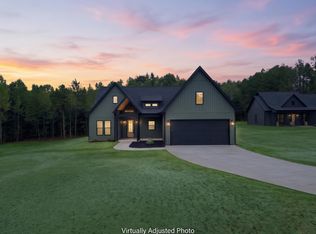 8624 Parris Bridge Rd, Chesnee, SC 29323