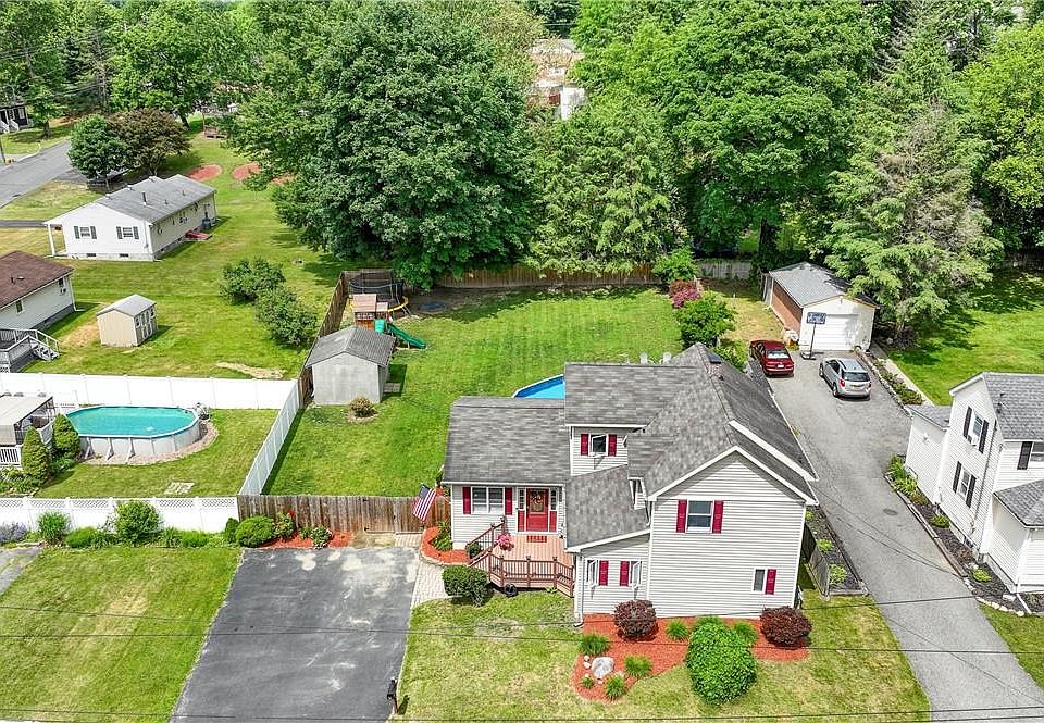 1st image of 14 Fairview Avenue