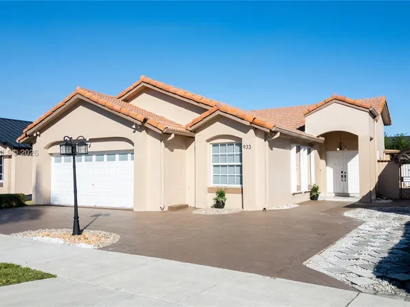 933 NW 133rd Ct, Miami, FL 33182