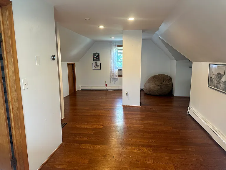 297 Bacon St #3 — Photo 9