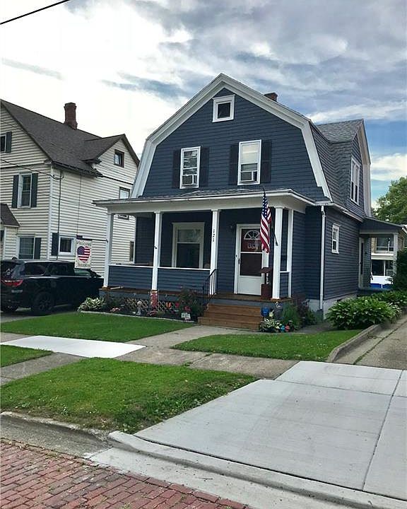 1st image of 121 Wilson Pl