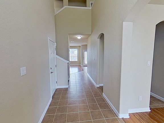 4th image of 8427 Western Way
