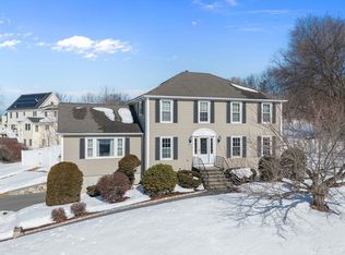 4 Thomas William Way, Chelmsford, MA 01824