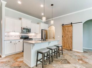 2932 NW 184th St, Edmond, OK 73012