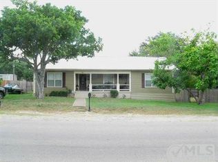 705 W Ave E, Midlothian, TX 76065