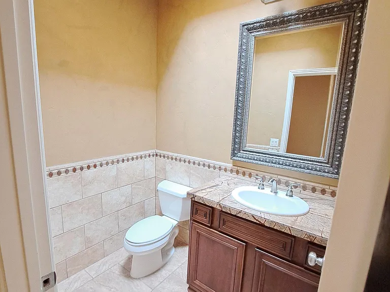 4539 Miramar Arc — Photo 10