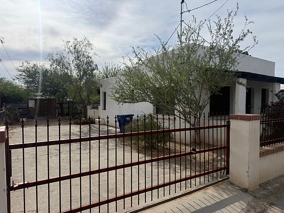 2nd image of 1038 S Herbert Ave