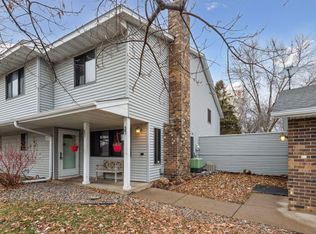 9455 Ranchview Ln N, Maple Grove, MN 55369