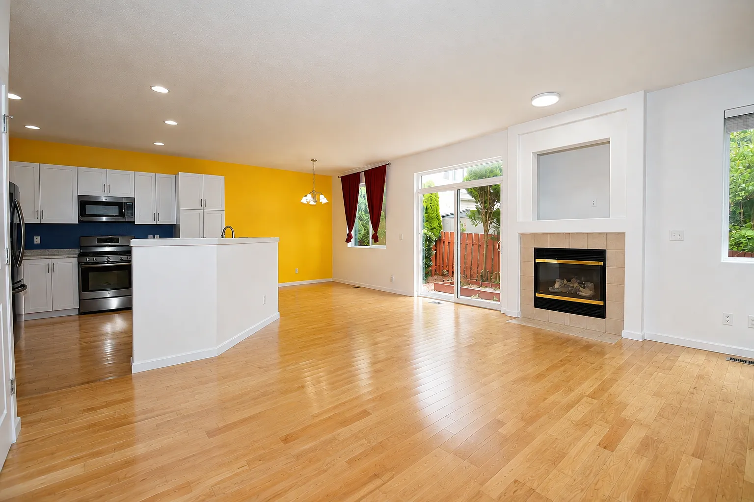 432 Northeast 57th Avenue - 1 — Photo 2