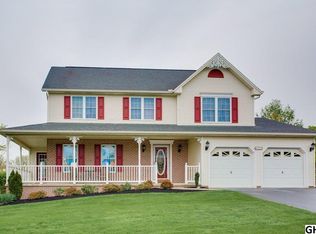 6512 Liptak Dr, Harrisburg, PA 17112