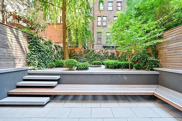 Sold by Sotheby's International Realty | media 12