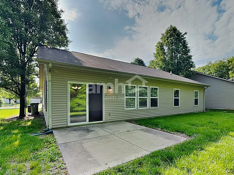 7103 Morello Ln — Photo 18