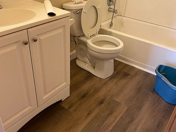 5th image of 1312-1390 N Edmonds Dr #1326