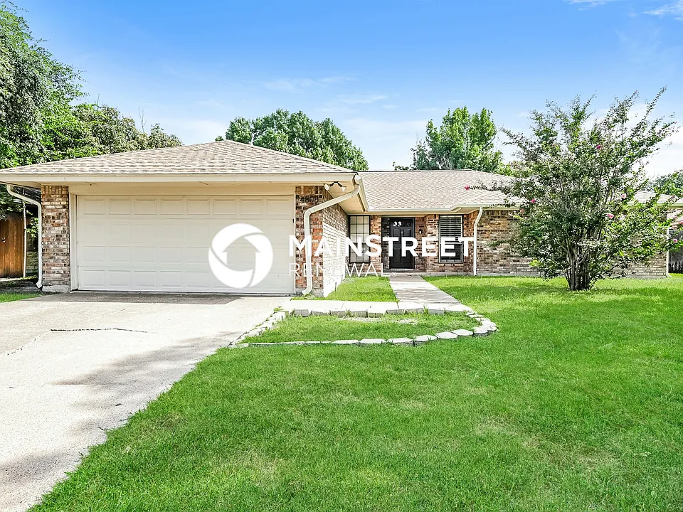 4808 Alicia Dr
