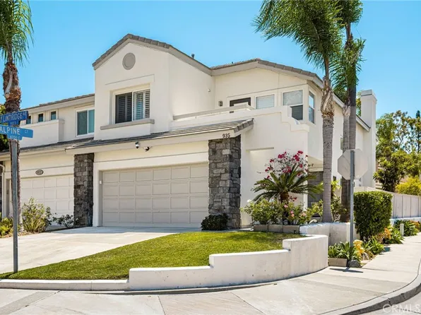 935 S Flintridge Way, Anaheim, CA 92808
