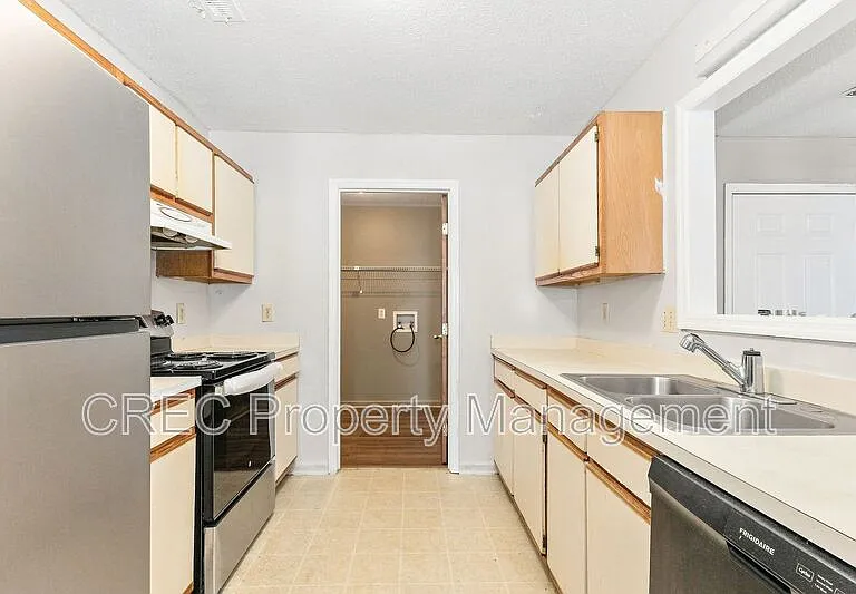 169 Pine Shadow Dr — Photo 6