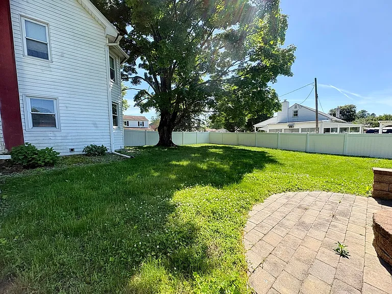 6550 Somerset St — Photo 44