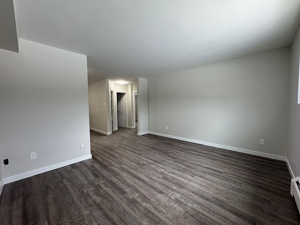 1st image of 247 Durand St #5