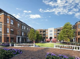 920 Veterans Way #201, Carmel, IN 46032