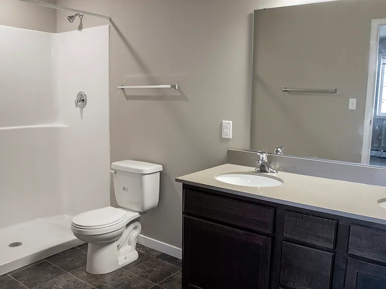 Rivers Bend Apartment Homes — Photo 14