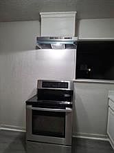 3rd image of 5401 Doolittle Blvd