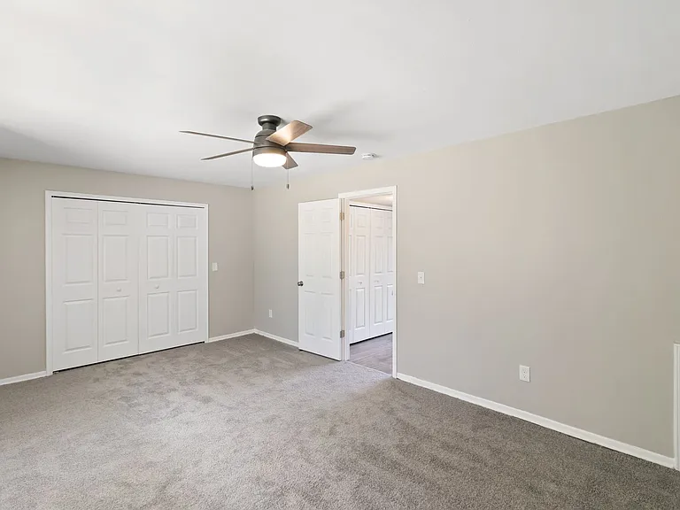 Brownell Apartments - Coast to Coast Management — Photo 4