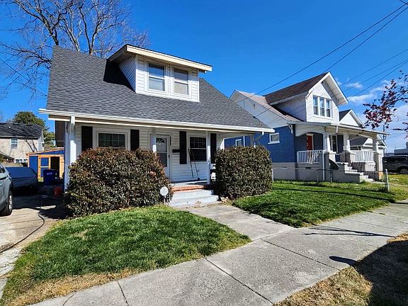 3rd image of 2130 Vincent Ave