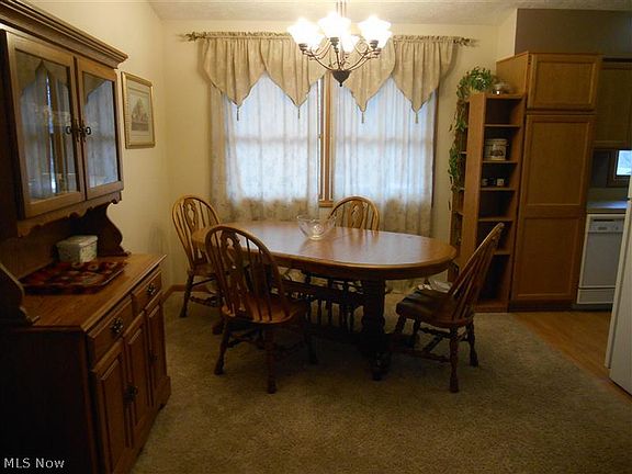5th image of 5346 Francesca St NE