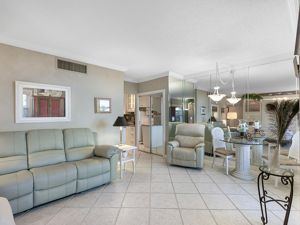 1st image of 240 Seaview Ct APT 105