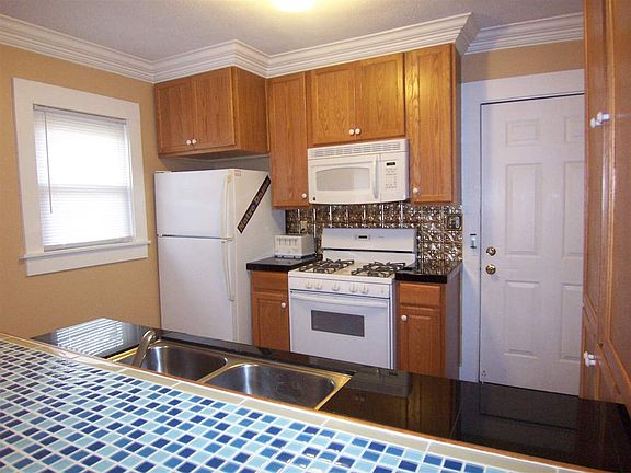 5th image of 1118 Chalfant St