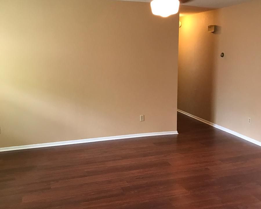 2nd image of 1312 Crooked Creek Dr #1314