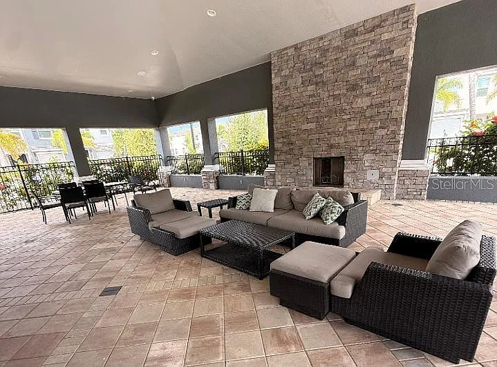 8725 Daydream St — Photo 33