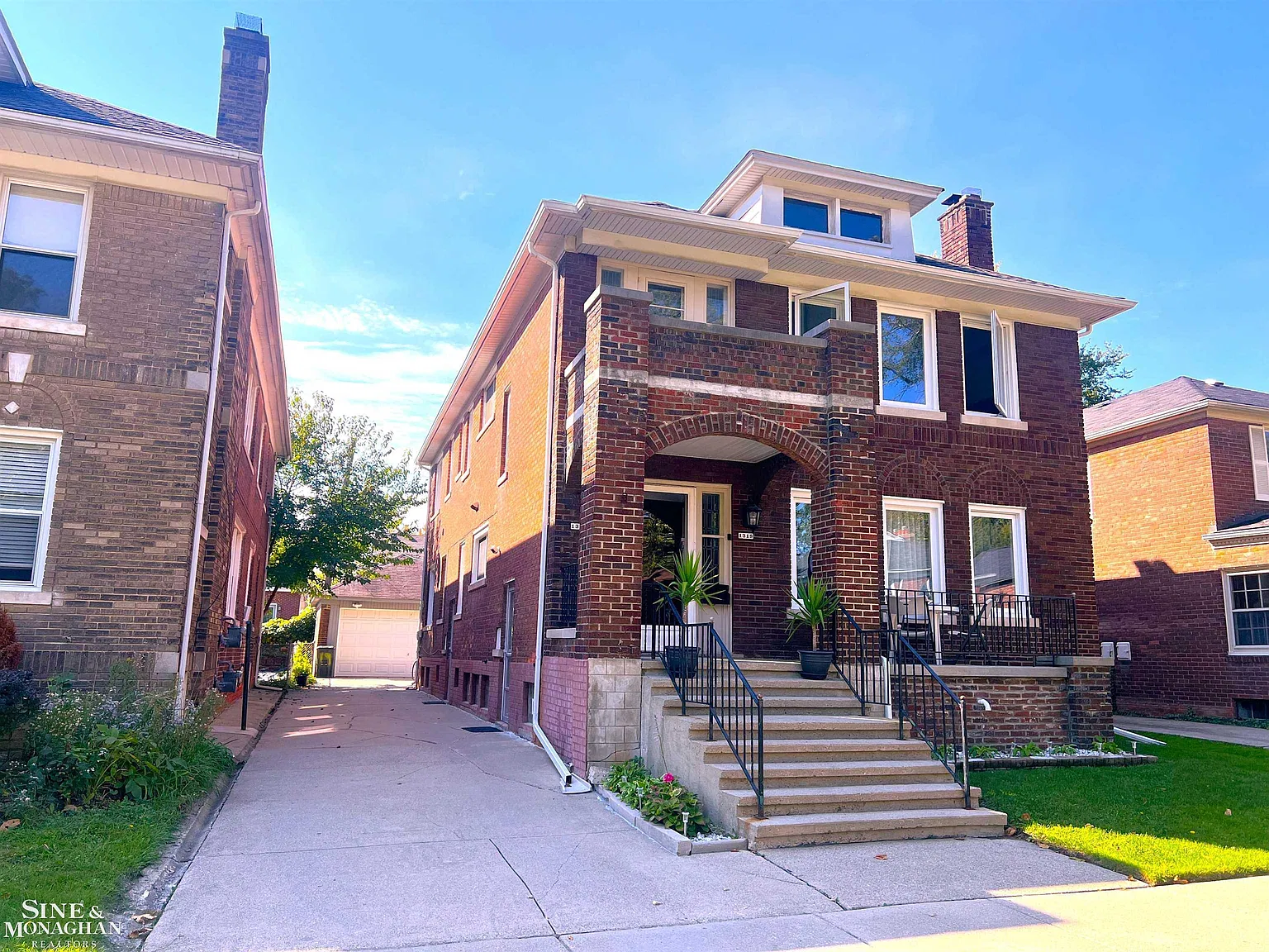 3 bed, 1.0 bath, 1404 sqft, $1,800 — Photo 1