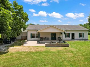 67251 E 94th Rd, Wyandotte, OK 74370