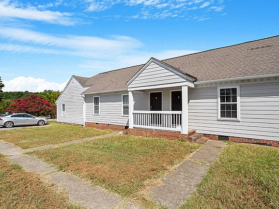 4th image of 4720 Hoyle Dr #32