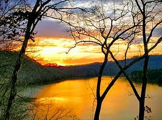 155 Island Rd, New Tazewell, TN 37825