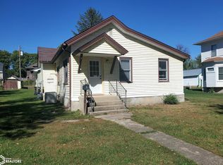 410 E Cedar St, Cherokee, IA 51012