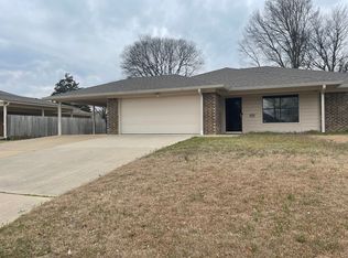 1207 Acapulco Ln, White Oak, TX 75693