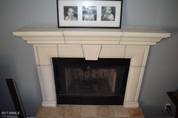 1st image of 1814 E Ludlow Dr
